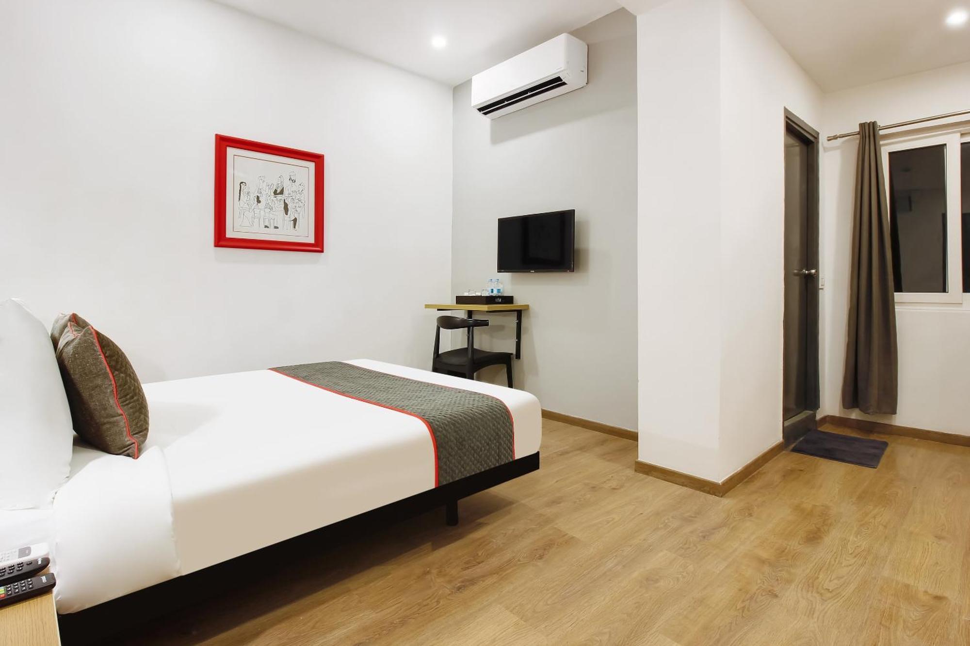 Super Townhouse The Cinco Hotel Near Esi Hospital Haidarábád Kültér fotó